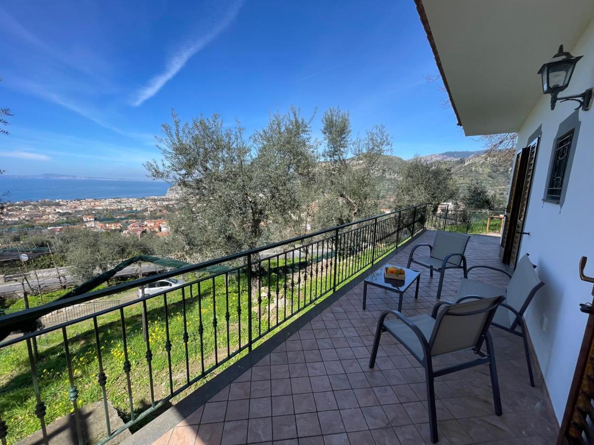 Sky View Villa Пьяно-ди-Сорренто Экстерьер фото